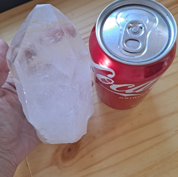 Stunning Extra Large Natural Quartz Crystal Point - Picture 10 of 11